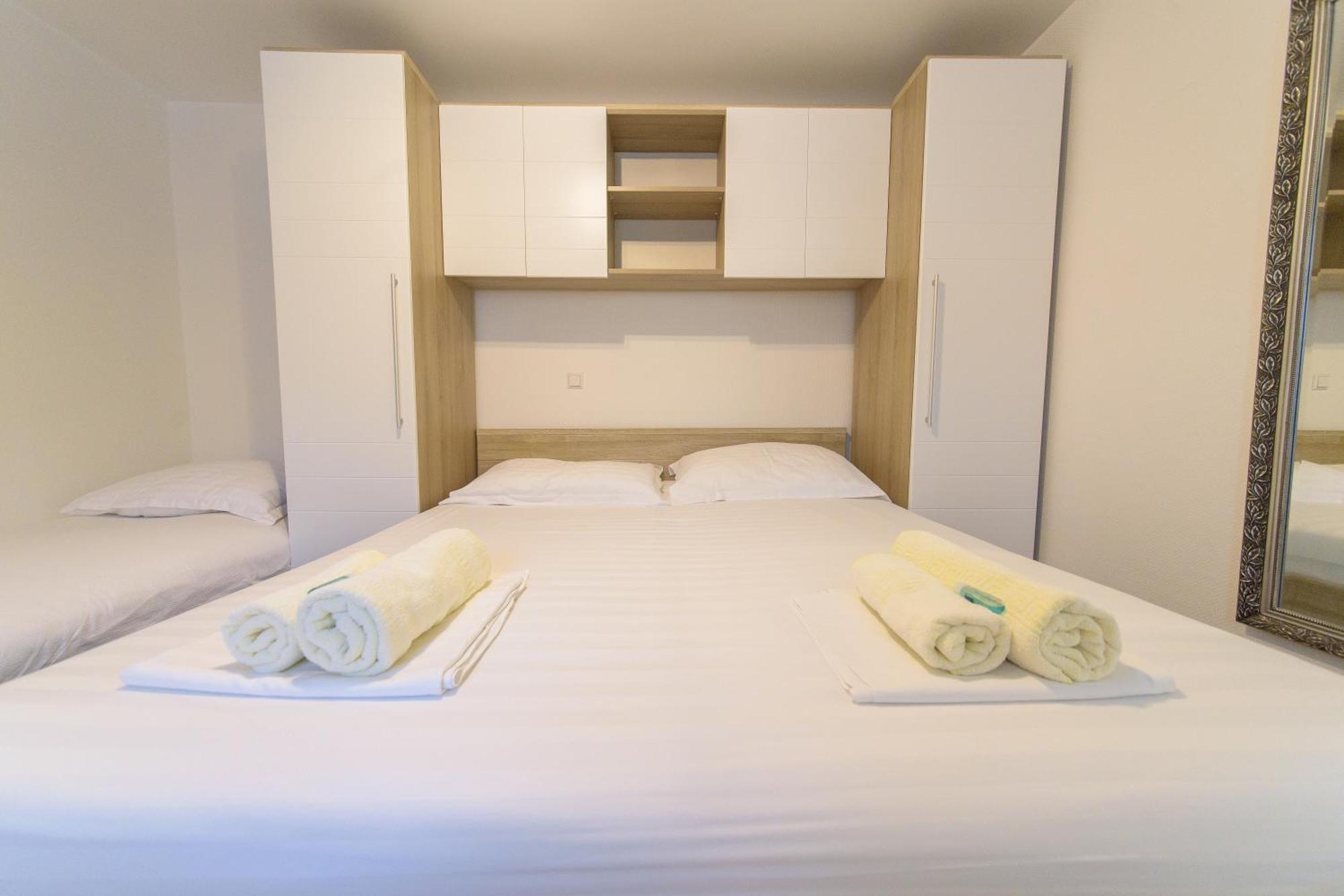 Jeli Apartments 스타리그라드 파클레니차 객실 사진