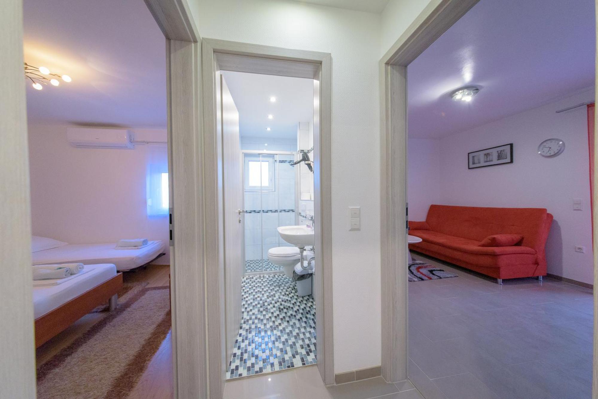 Jeli Apartments 스타리그라드 파클레니차 객실 사진