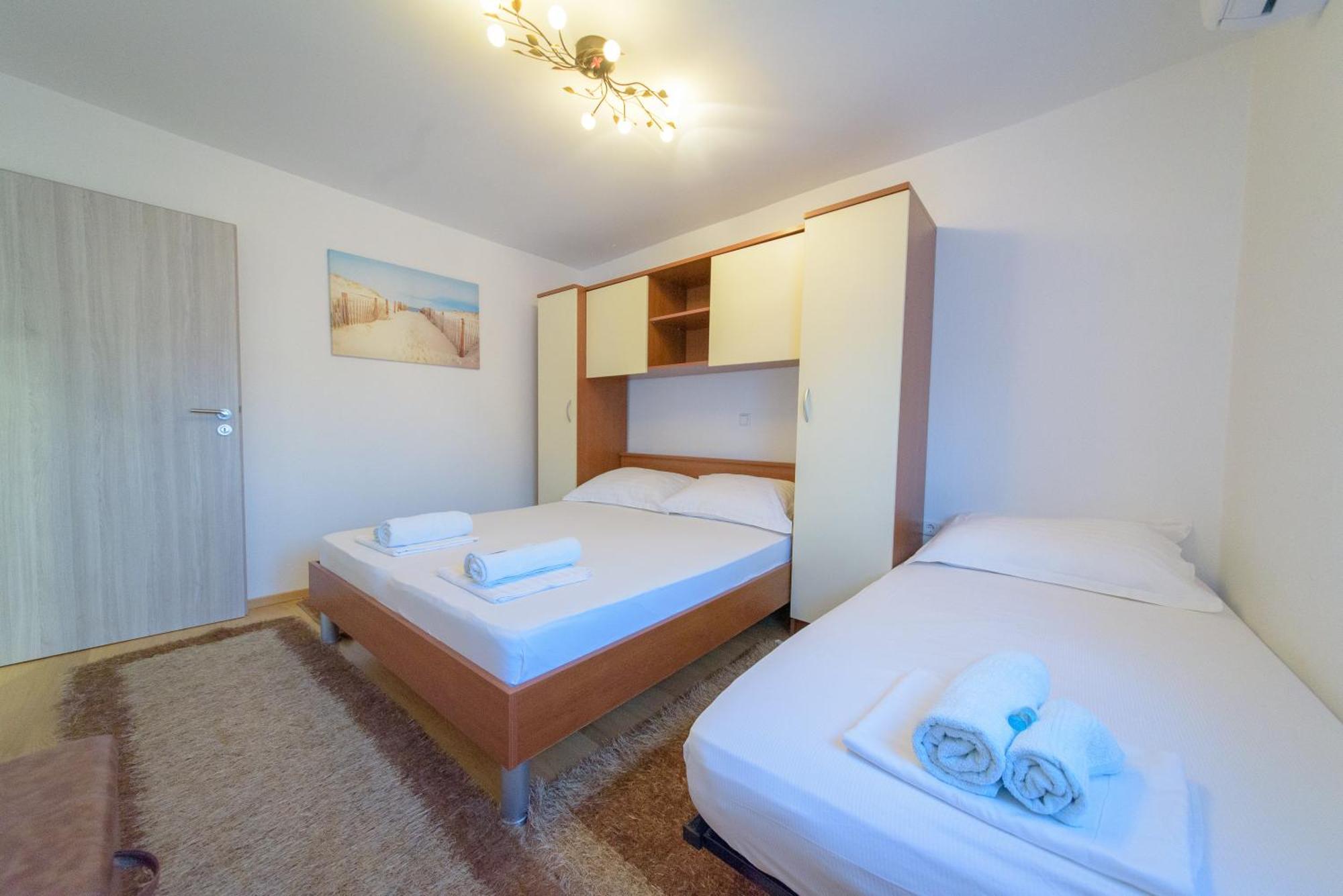 Jeli Apartments 스타리그라드 파클레니차 객실 사진