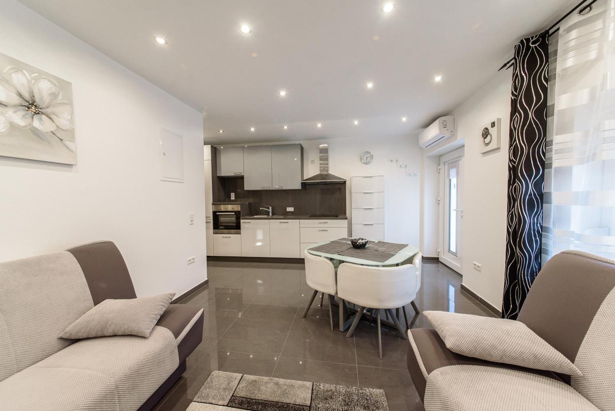 Jeli Apartments 스타리그라드 파클레니차 객실 사진
