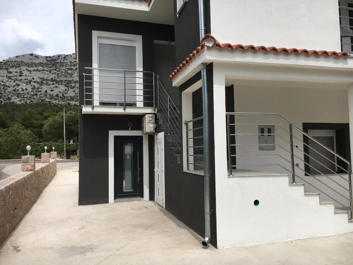 Jeli Apartments 스타리그라드 파클레니차 외부 사진