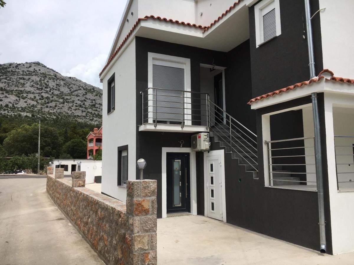 Jeli Apartments 스타리그라드 파클레니차 외부 사진